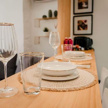Compleet En Modern Appartement In Het Authentieke Stadshart Вилахойоса Екстериор снимка
